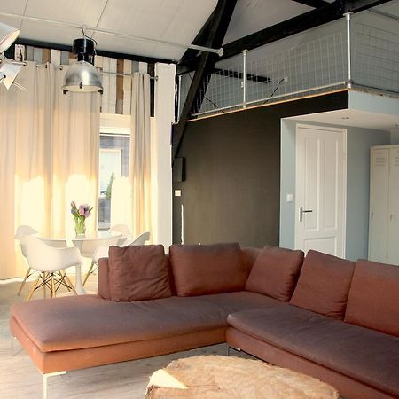 Paardenstal, Private House With Wifi And Free Parking For 1 Car Weesp Exterior foto