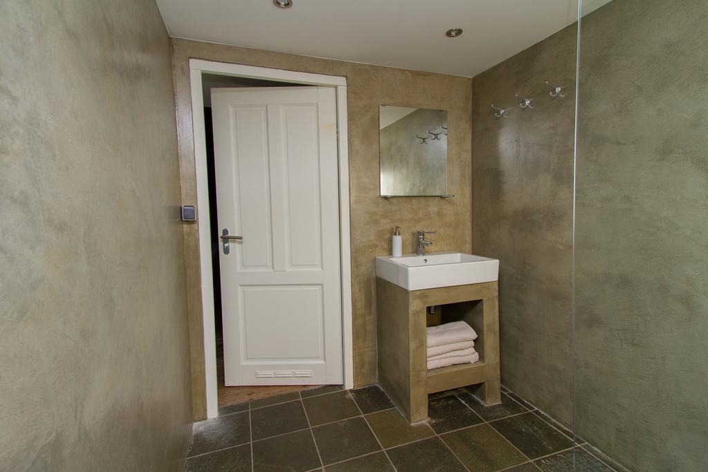 Paardenstal, Private House With Wifi And Free Parking For 1 Car Weesp Exterior foto